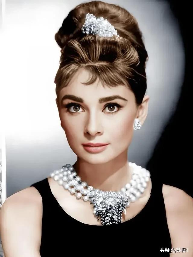最美女明星天生丽质排名_女明星的奢侈品_没整过容的女明星名单
