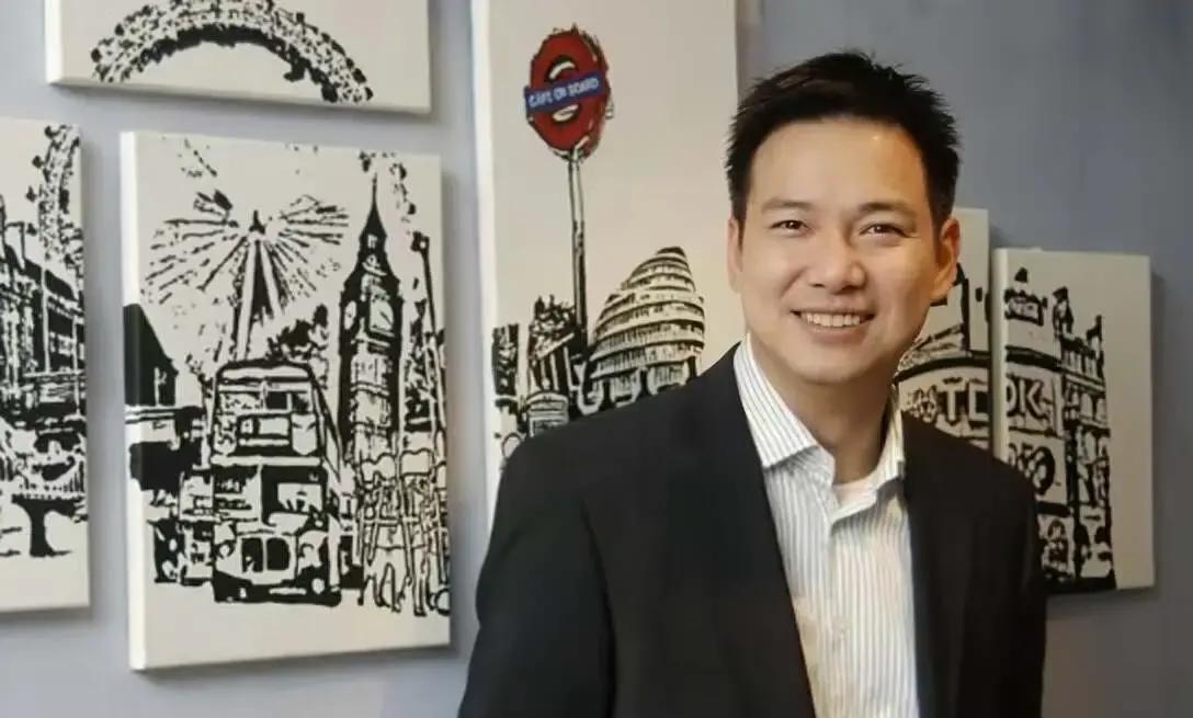 蔡子健 退出娱乐圈_蔡子健 复出 新剧 COURT 香港男星 17年淡出 转型财务策划 大学老师 杜琪峰 邀请 演员心态变化 岁月留痕 中年