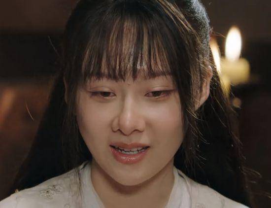 混血女明星鼻子_美女整容前后对比_娱乐圈整容美女